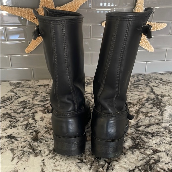 Women's Black Leather Boots - Picture 3 of 8